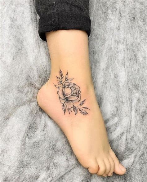 tatuajes en el pie para mujer con significado|34 ideas hermosas de Tatuajes en pie para mujeres